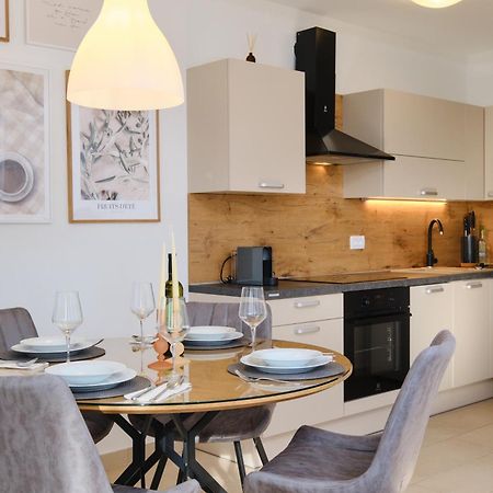 Apartments Divna Mali Lošinj Buitenkant foto
