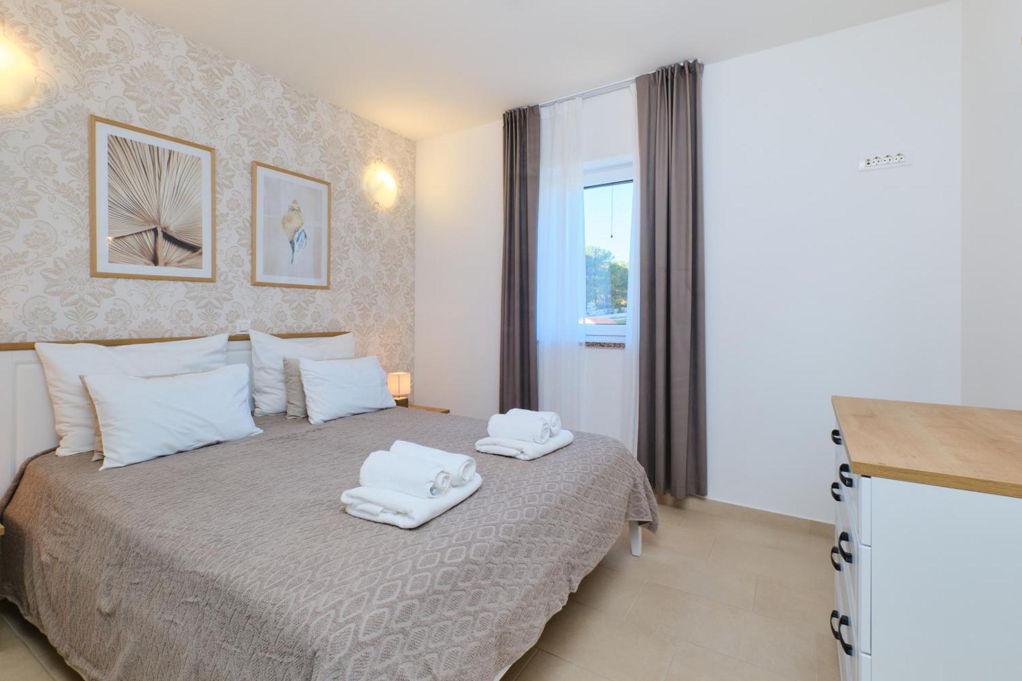 Apartments Divna Mali Lošinj Buitenkant foto