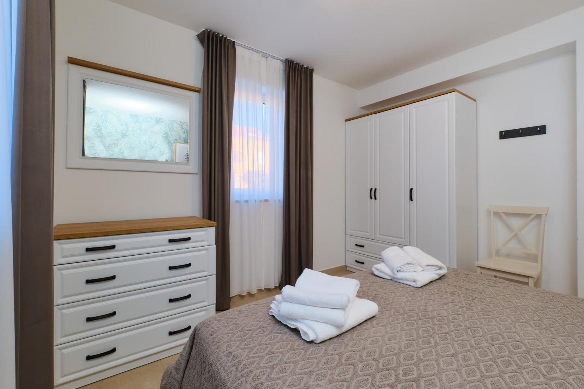 Apartments Divna Mali Lošinj Buitenkant foto