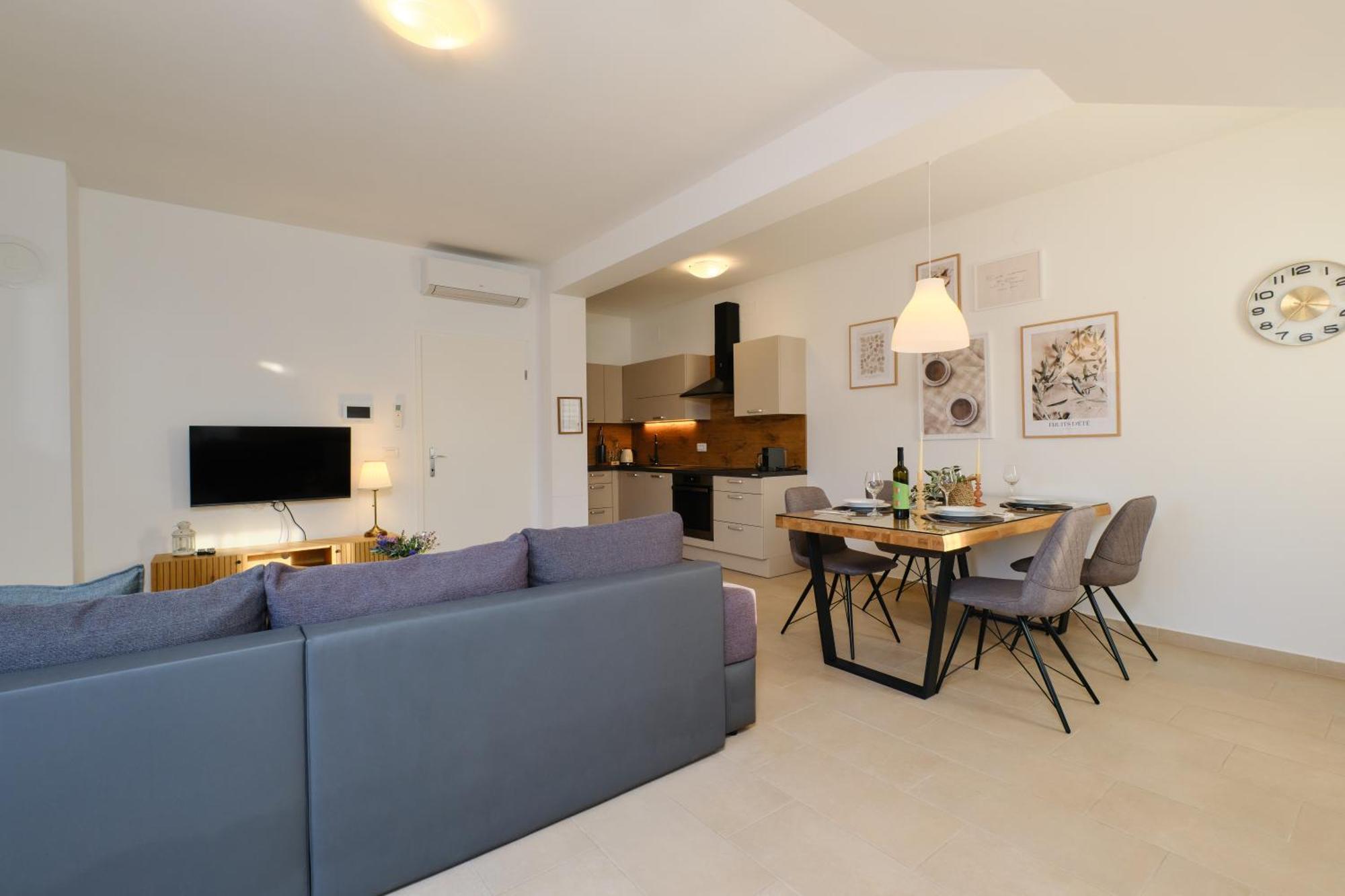Apartments Divna Mali Lošinj Buitenkant foto