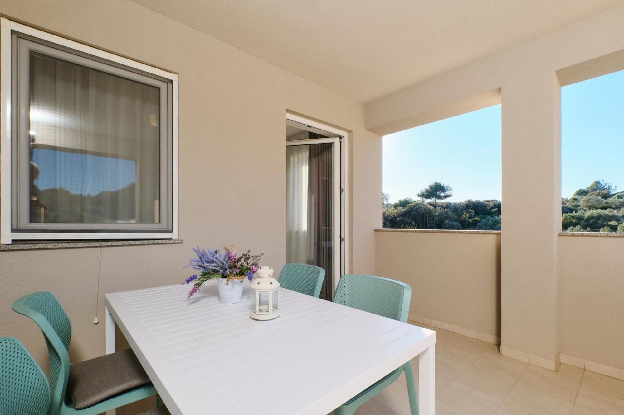 Apartments Divna Mali Lošinj Buitenkant foto