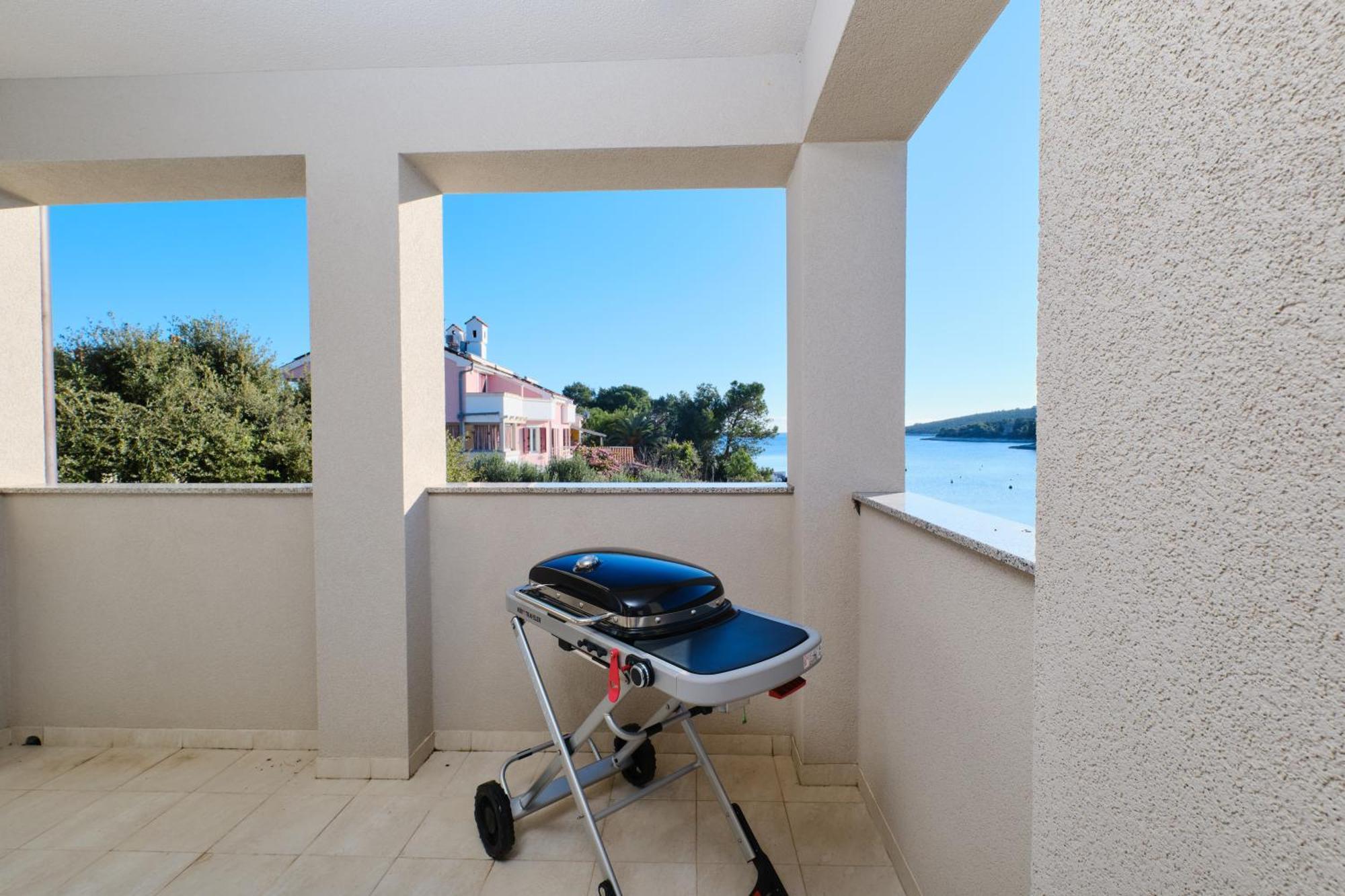 Apartments Divna Mali Lošinj Buitenkant foto