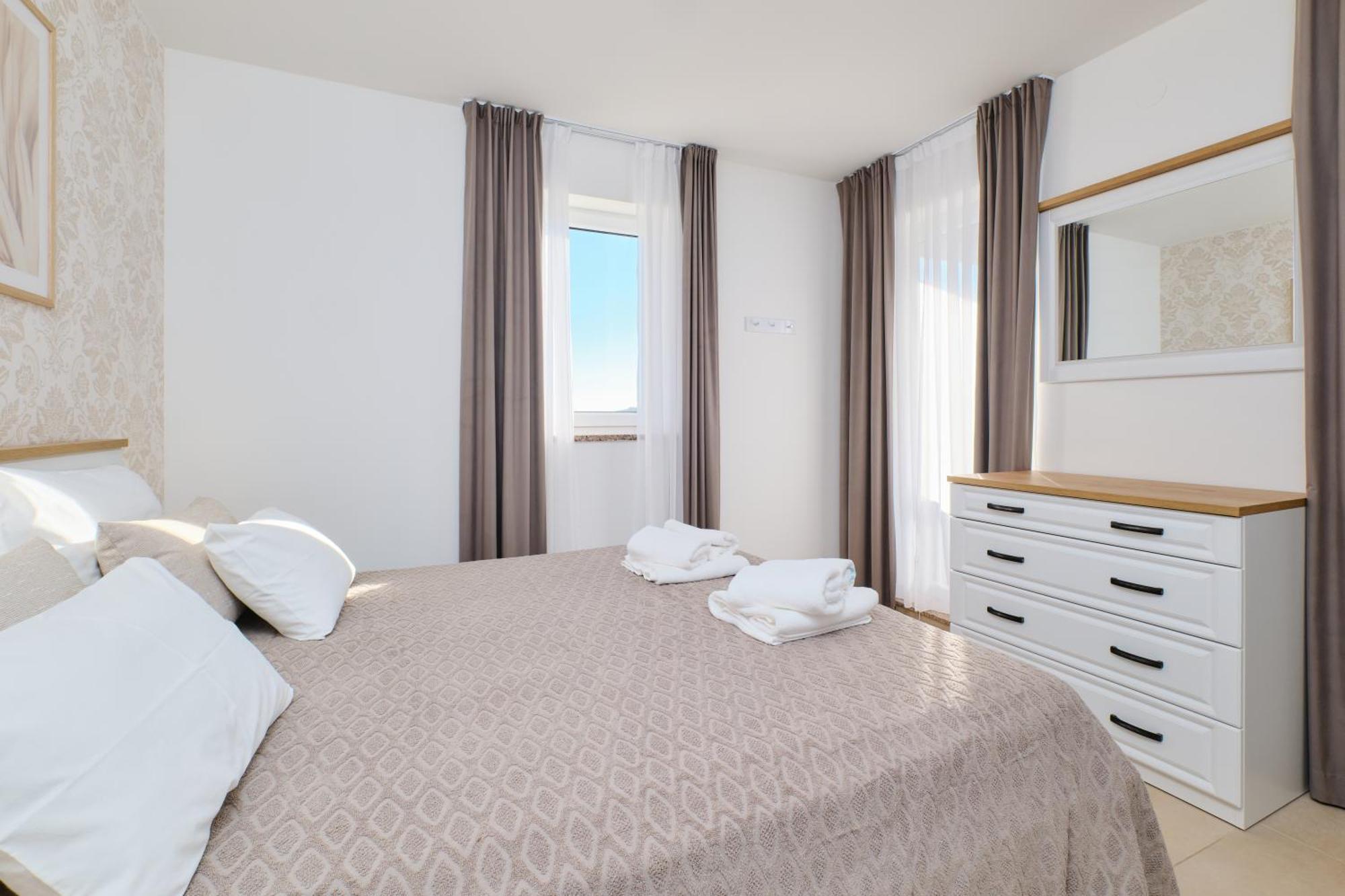 Apartments Divna Mali Lošinj Buitenkant foto
